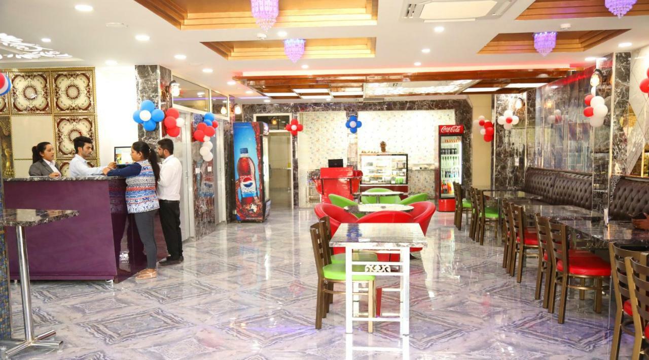 Hotel New Seasons Kālka Екстериор снимка